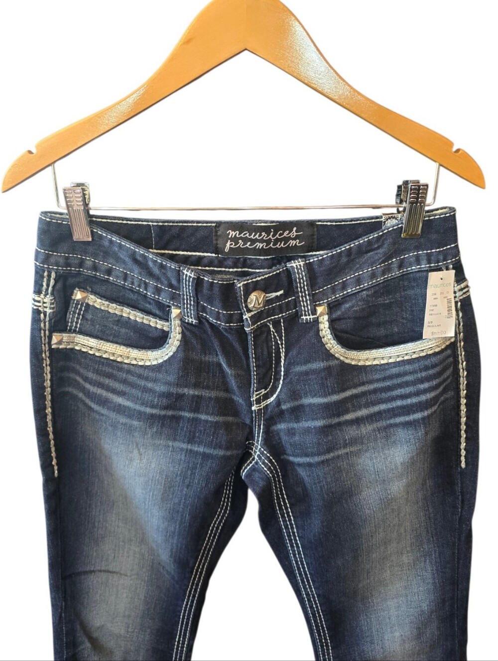 Maurices Premium Low Rise Boot Cut Blue Jeans 5/6 - Picture 3 of 10